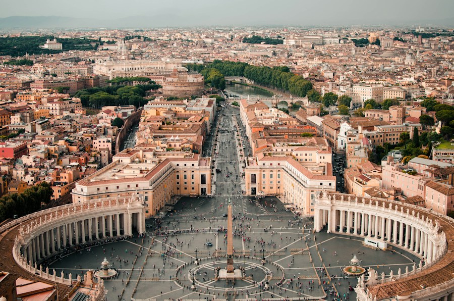 Plazas y monumentos de la Roma clásica Calles históricas y plazas de Roma